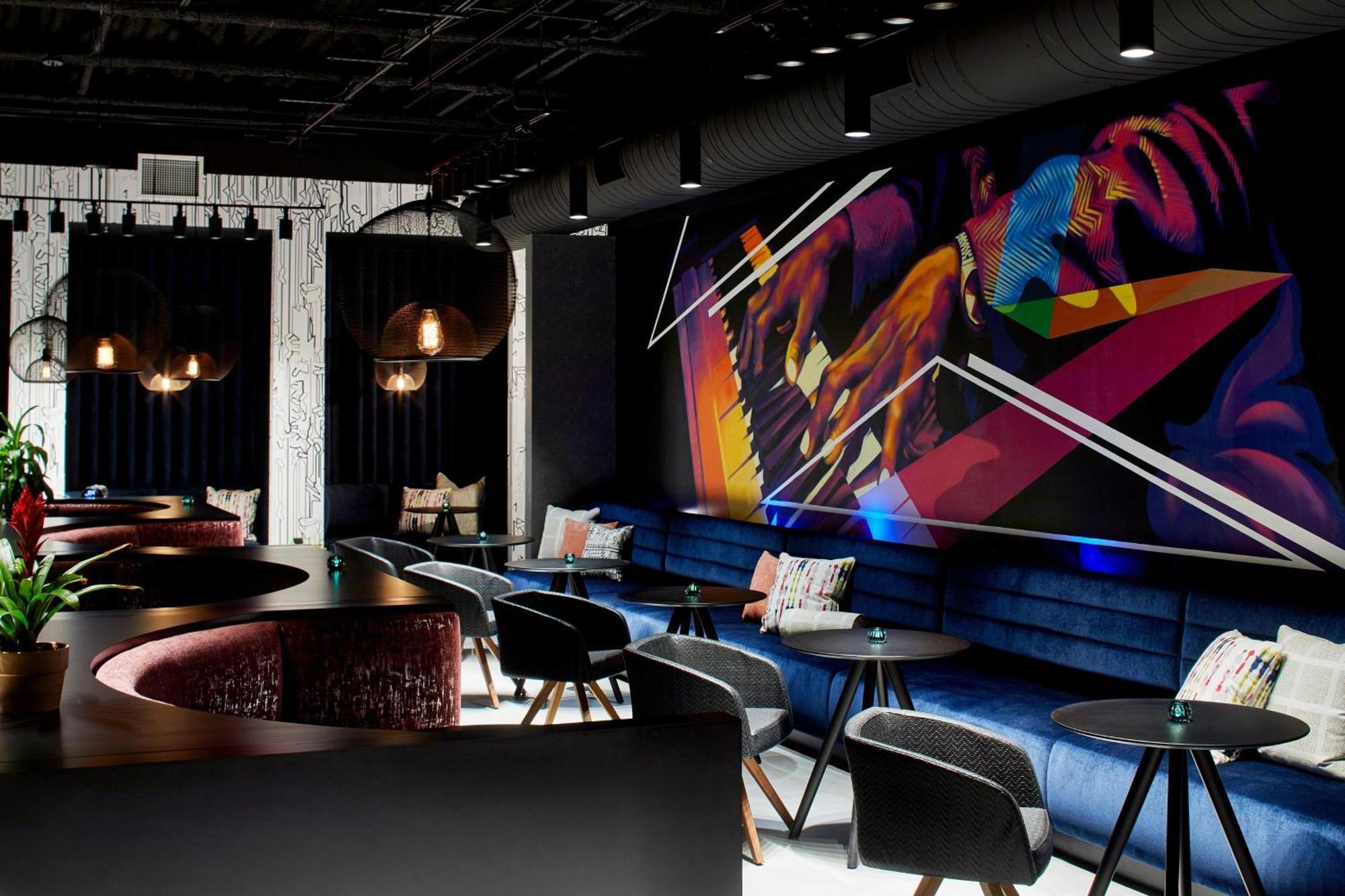 Aloft Chattanooga Hamilton Place Exterior photo